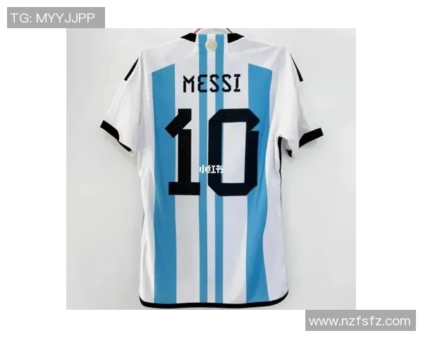 足球秋衣球星排名前十榜单盘点各大巨星精彩表现与实力分析 足球秋衣球星排名前十榜单盘点各大巨星精彩表现与实力分析