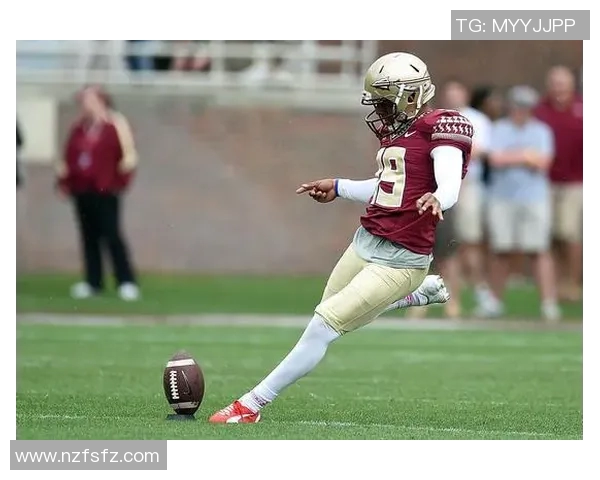 美国足球传奇邓普西的辉煌生涯与国际赛场影响力解析